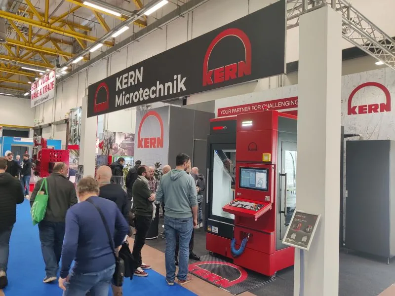 Stand KERN au salon MECSPE